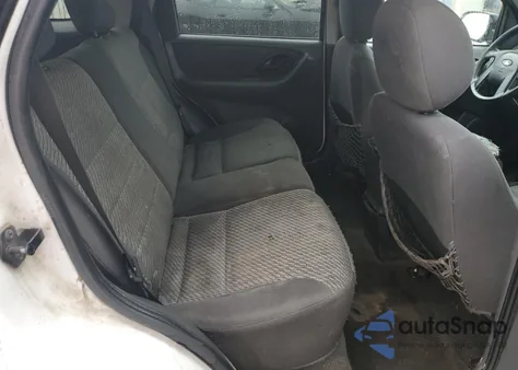 2003 Ford Escape Xlt из США, поврежденный, VIN 1FMYU93183KD75039